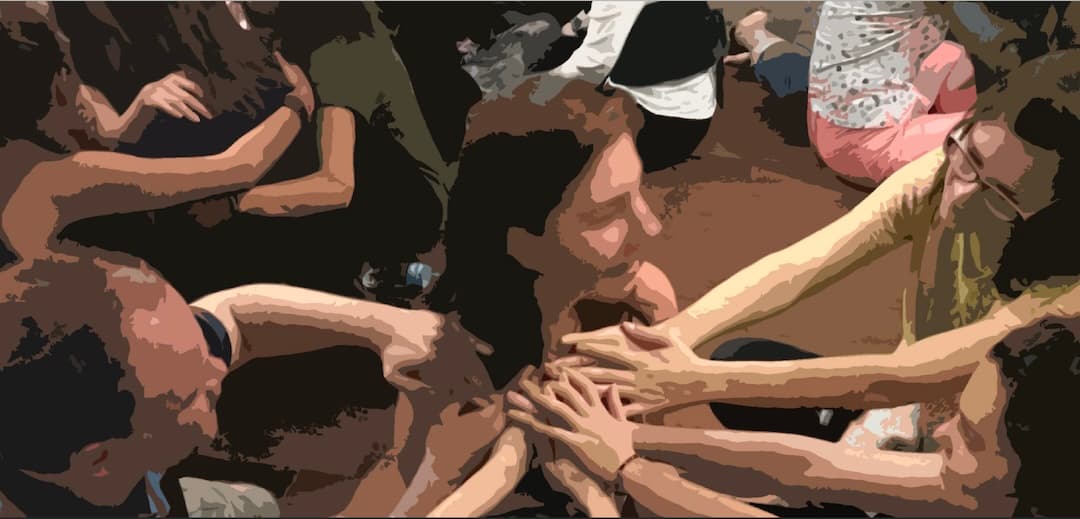 Grupo durante uma prática de 'Bolha do Bem'
