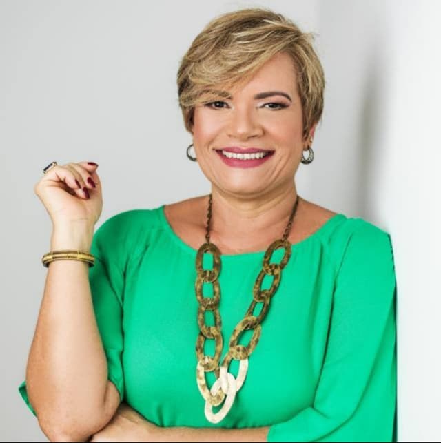 Cláudia Kelmer